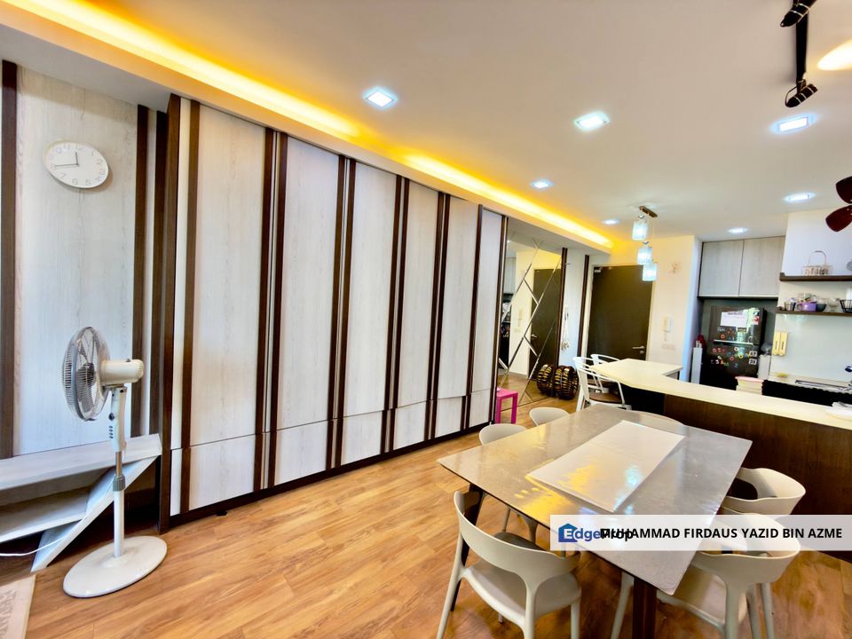 RENOVATED FACING POOL | Corner Lot Urban 360 Condominium Taman Sri Gombak, Selangor, Gombak