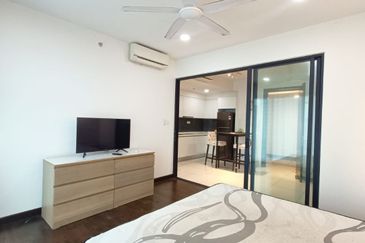 Almas @ Puteri Harbour