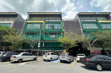 Bukit Jelutong