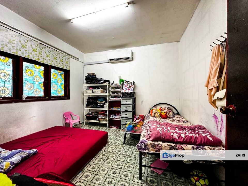 1st Floor Flat, Seksyen 19 Shah Alam, Selangor, Shah Alam