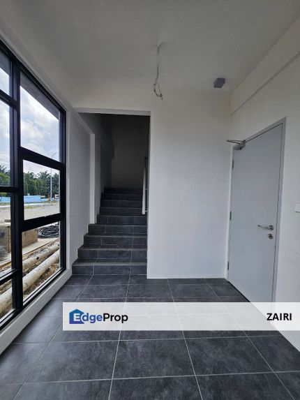 2.5 Storey Superlink Factory, Meru Klang, Selangor, Klang
