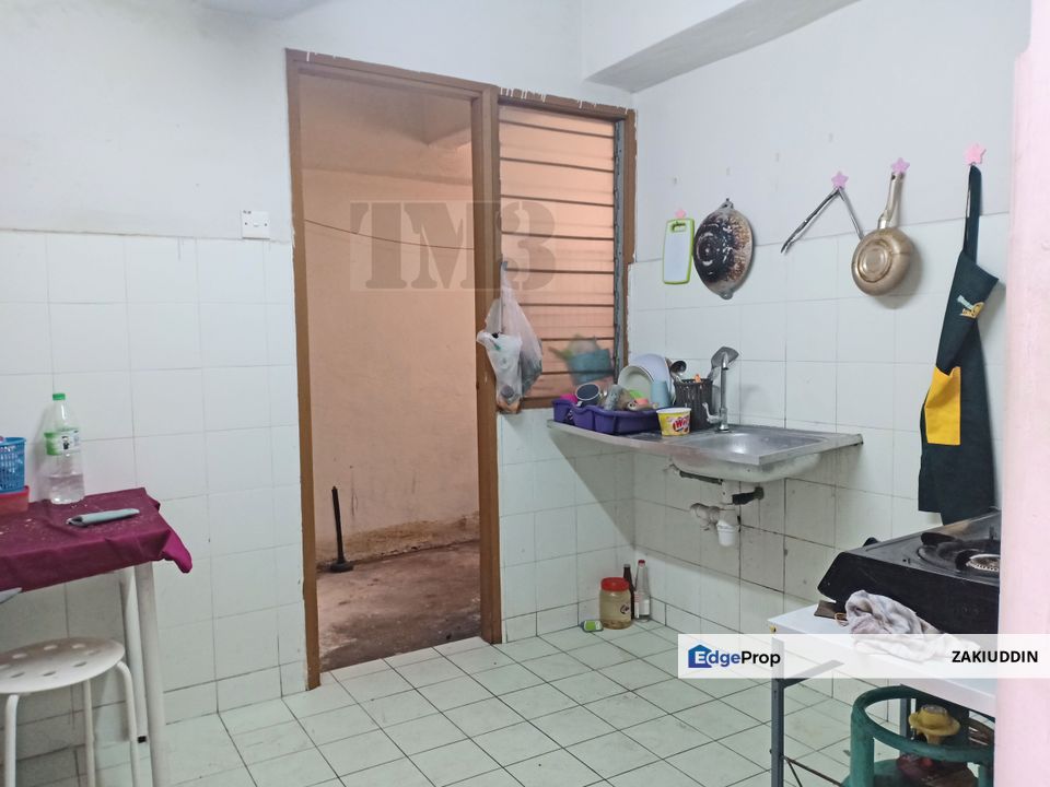 Apartment Pusat Komersial Seksyen 7 Shah Alam, Selangor, Shah Alam