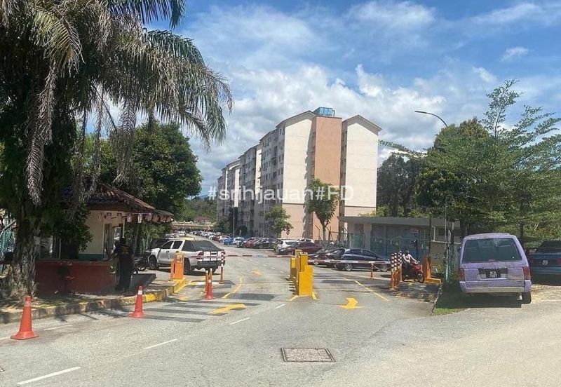 Sri Hijauan, Ukay Perdana