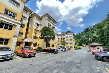 Sri Baiduri Apartment