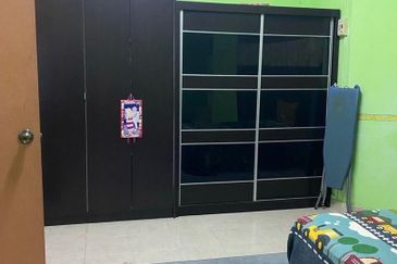 Taman Sungai Kapar Indah