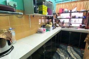 Taman Sungai Kapar Indah