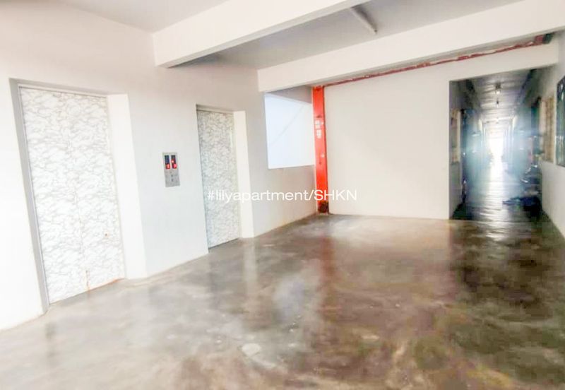 Lily Apartment, Taman Saujana Utama