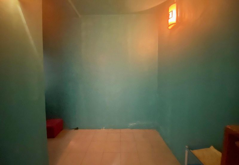 Residensi Bistaria, Ukay Bistari