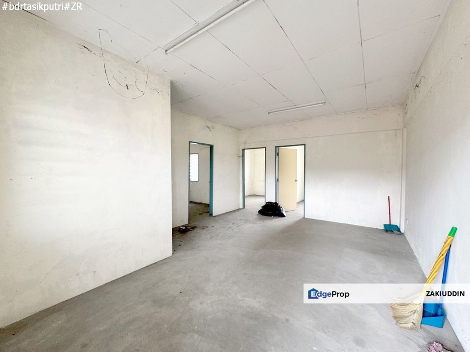 Sandalwood Court Bandar Tasik Puteri Rawang, Selangor, Rawang