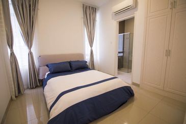 3 storey Bungalow Ttdi The Valley Ampang Non Bumi 