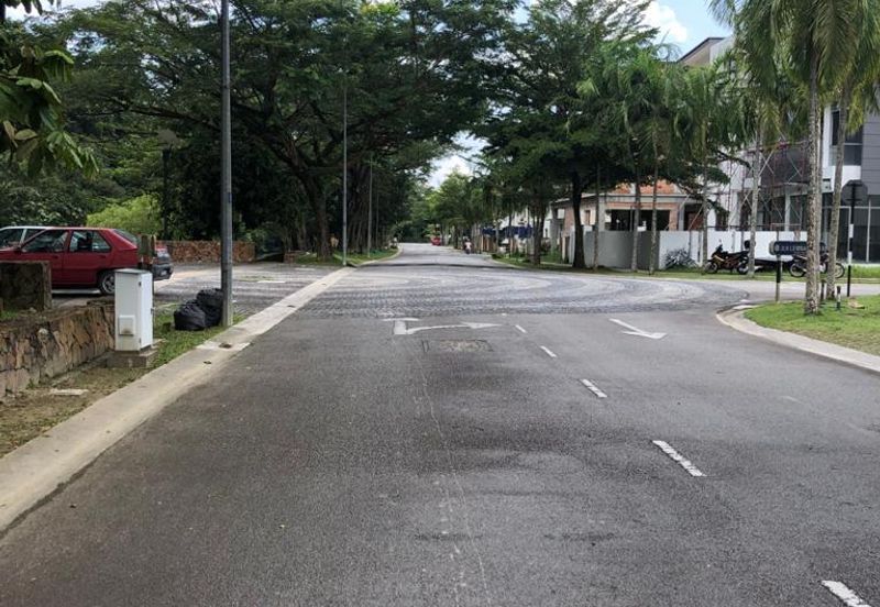 3 storey Bungalow Ttdi The Valley Ampang Non Bumi 