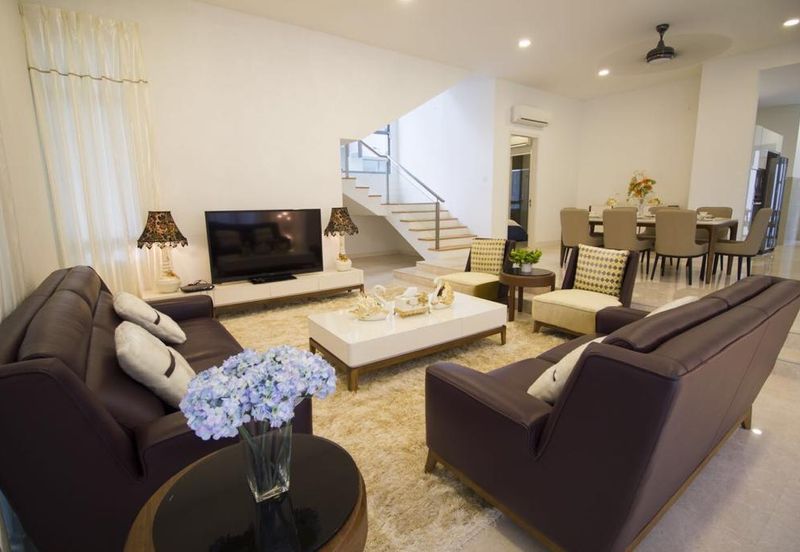 3 storey Bungalow Ttdi The Valley Ampang Non Bumi 