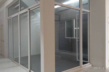 Sunway Rydgeway 3 Storey Bungalow End Lot Non Bumi