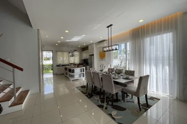 New 3 Storey Semi-D Astana Kemensah, Taman Melawat