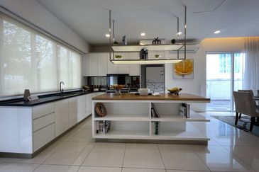 New 3 Storey Semi-D Astana Kemensah, Taman Melawat