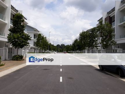 3-Storey End Lot at Avens Residence, Southville Ci, Selangor, Bangi