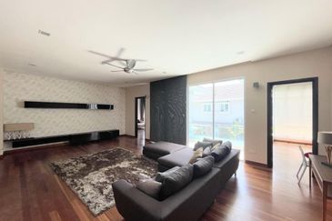 2-storey bungalow Type A Ukay Seraya Freehold 8604