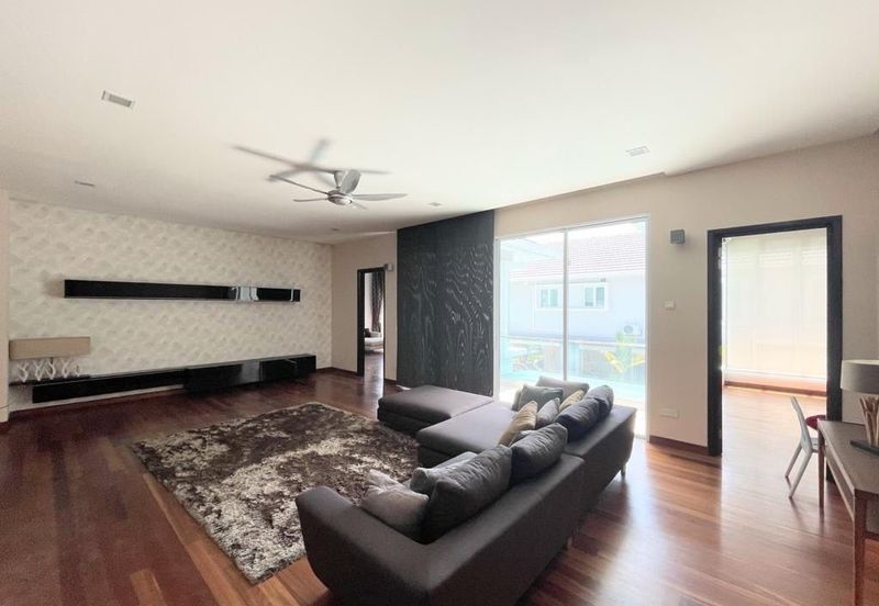 2-storey bungalow Type A Ukay Seraya Freehold 8604