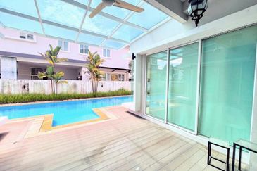 2-storey bungalow Type A Ukay Seraya Freehold 8604