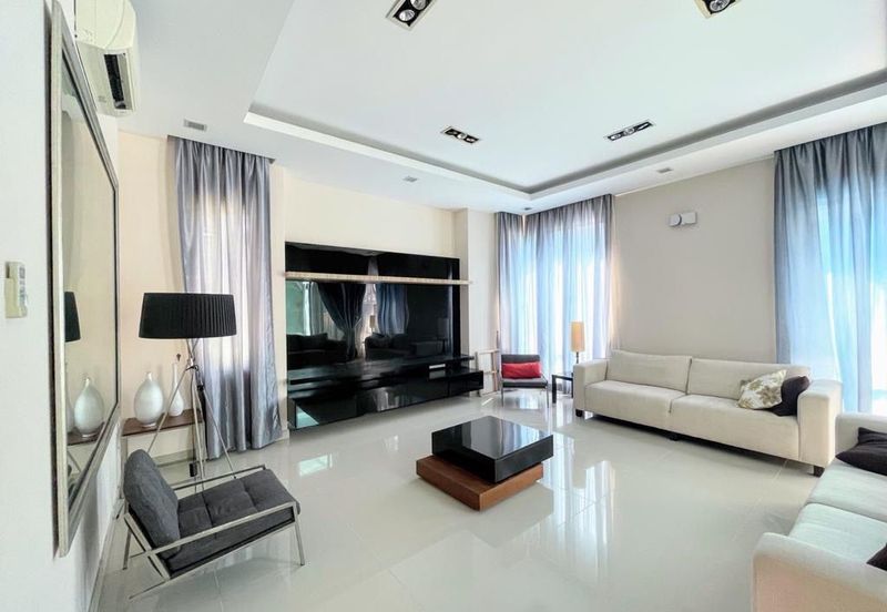 2-storey bungalow Type A Ukay Seraya Freehold 8604