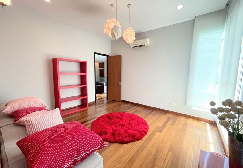 2-storey bungalow Type A Ukay Seraya Freehold 8604