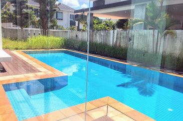 2-storey bungalow Type A Ukay Seraya Freehold 8604