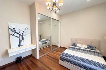 2-storey bungalow Type A Ukay Seraya Freehold 8604