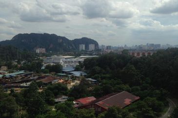 Lakeview Apartment Taman Jasa Perwira, Jalan Sunga