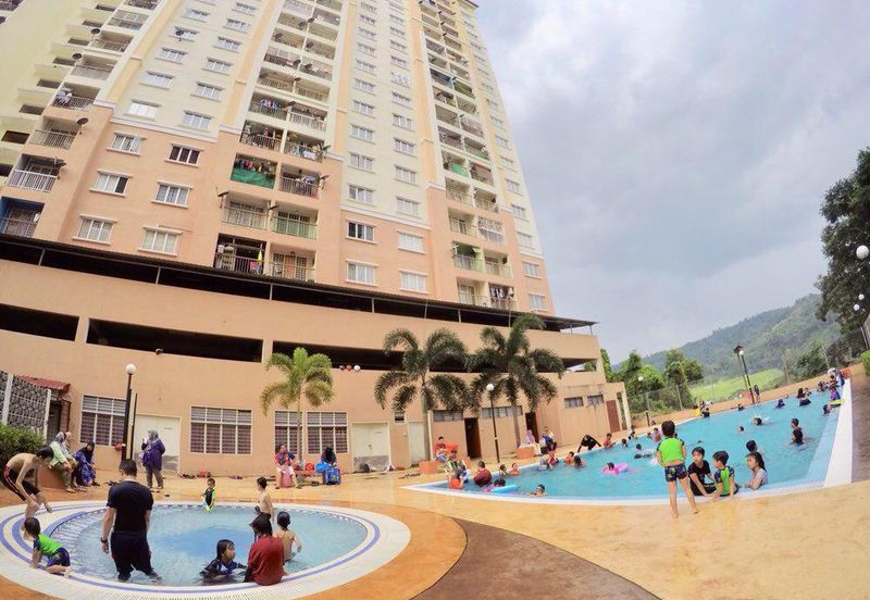 Lakeview Apartment Taman Jasa Perwira, Jalan Sunga