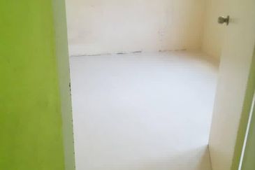 Lakeview Apartment Taman Jasa Perwira, Jalan Sunga