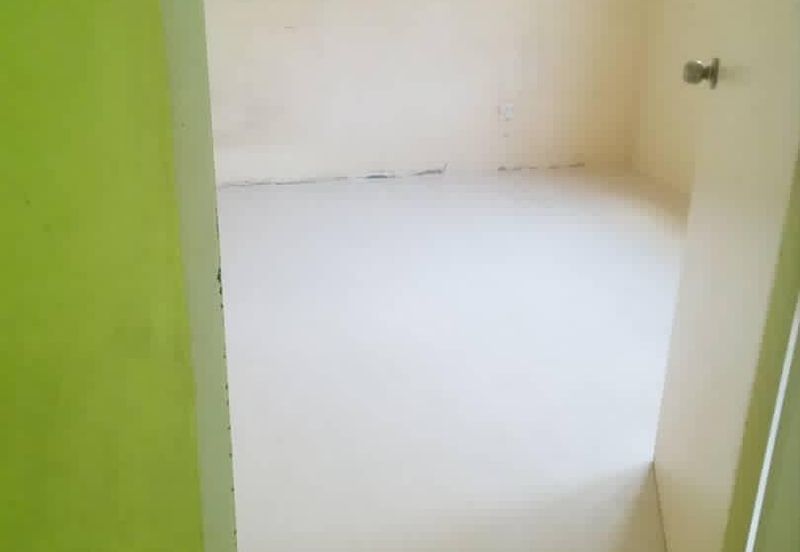 Lakeview Apartment Taman Jasa Perwira, Jalan Sunga