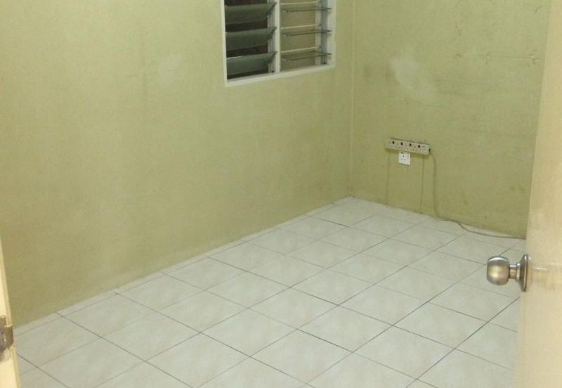 Lakeview Apartment Taman Jasa Perwira, Jalan Sunga