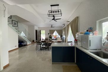 2.5Storey Semi-D Cluster Hevea Kemensah Tmn Melawa