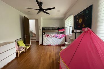 2.5Storey Semi-D Cluster Hevea Kemensah Tmn Melawa