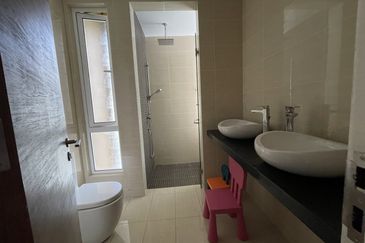 2.5Storey Semi-D Cluster Hevea Kemensah Tmn Melawa