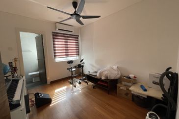 2.5Storey Semi-D Cluster Hevea Kemensah Tmn Melawa