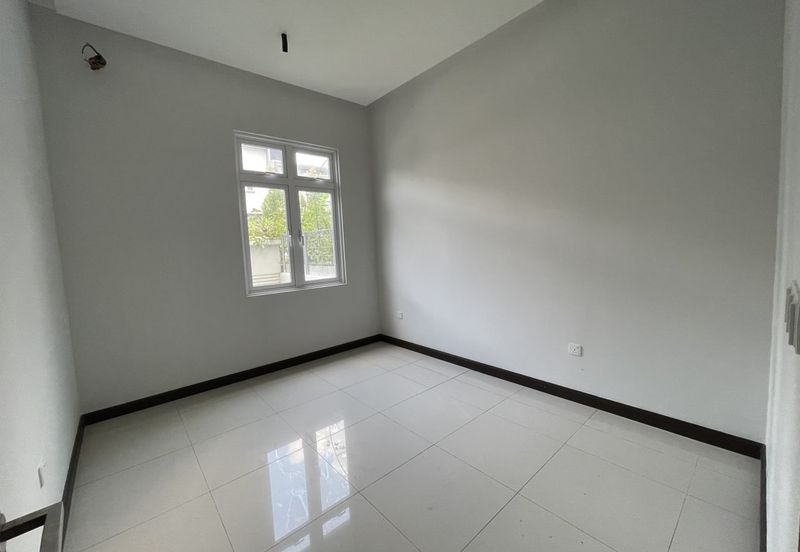 2.5 Storey Zero Lot Bungalow Tijanni Ukay, Ulu Kla