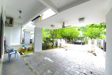 2.5 Storey House - Fully Furnished Sering Ukay, Am