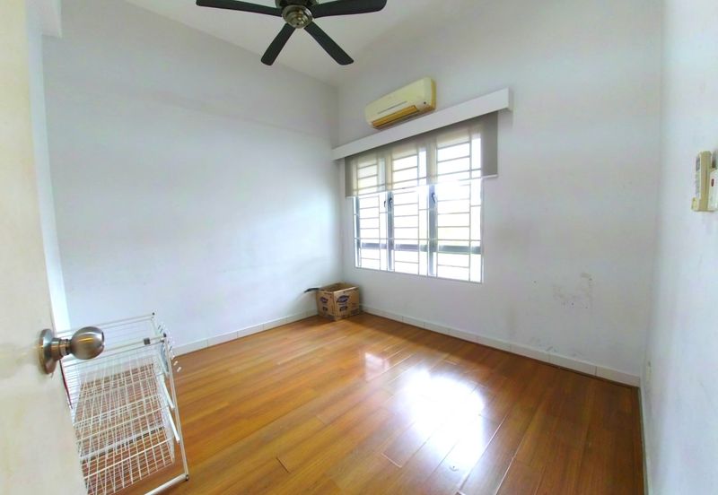 2.5 Storey House - Fully Furnished Sering Ukay, Am