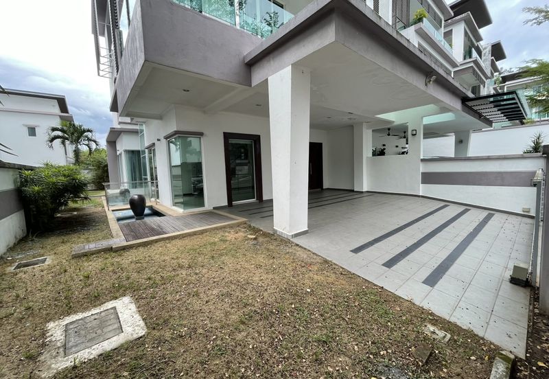 3 Storey Semi-D Beverly Height, Phase 5 Freehold 5