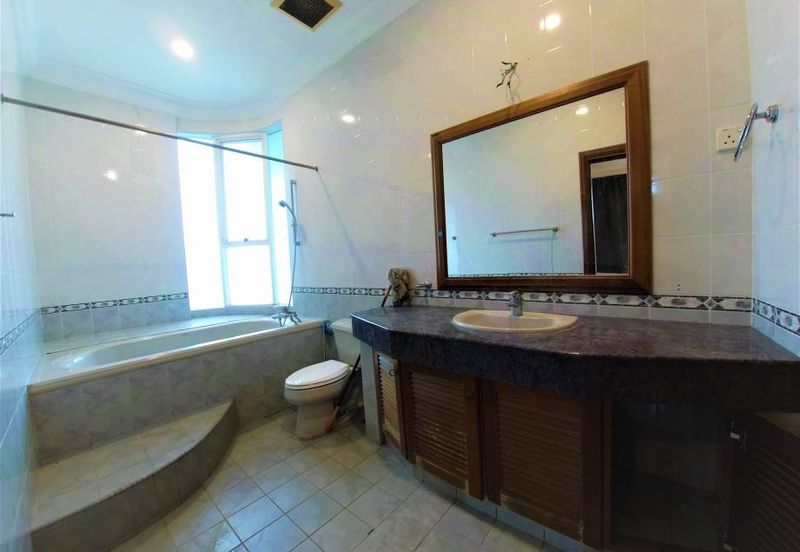 3 Storey Corner Lot Bungalow With Pool Titiwangsa 