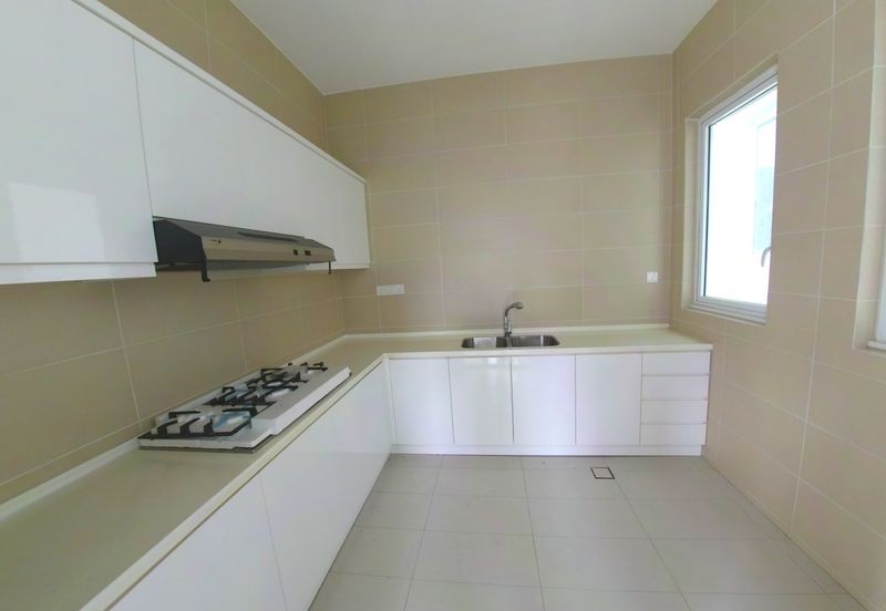 3 Storey Twin Villa Corner Lot Contours Melawati  