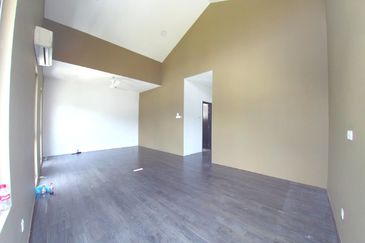 4 Storey Twin Villa Contours Melawati Private Lift