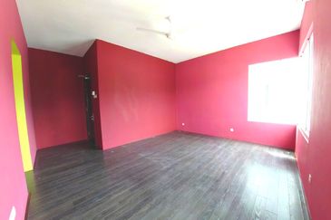 4 Storey Twin Villa Contours Melawati Private Lift