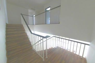 2 Storey Semi D Corner Emery, Kemensah Melawati Fr