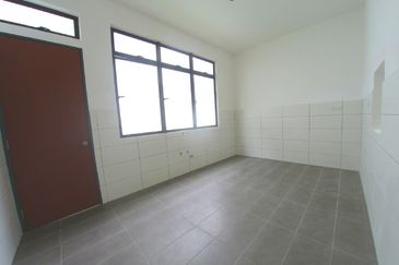 2 Storey Semi D Corner Emery, Kemensah Melawati Fr