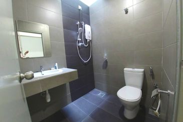 4 Storey Courtyard Villa, Embun @ Kemensah Freehol