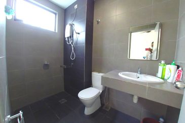 4 Storey Courtyard Villa, Embun @ Kemensah Freehol