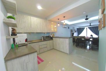 4 Storey Courtyard Villa, Embun @ Kemensah Freehol