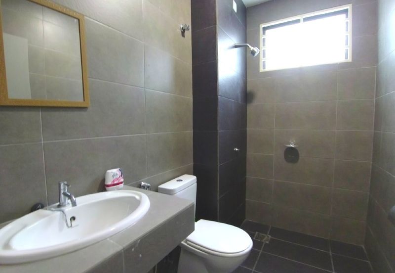 4 Storey Courtyard Villa, Embun @ Kemensah Freehol